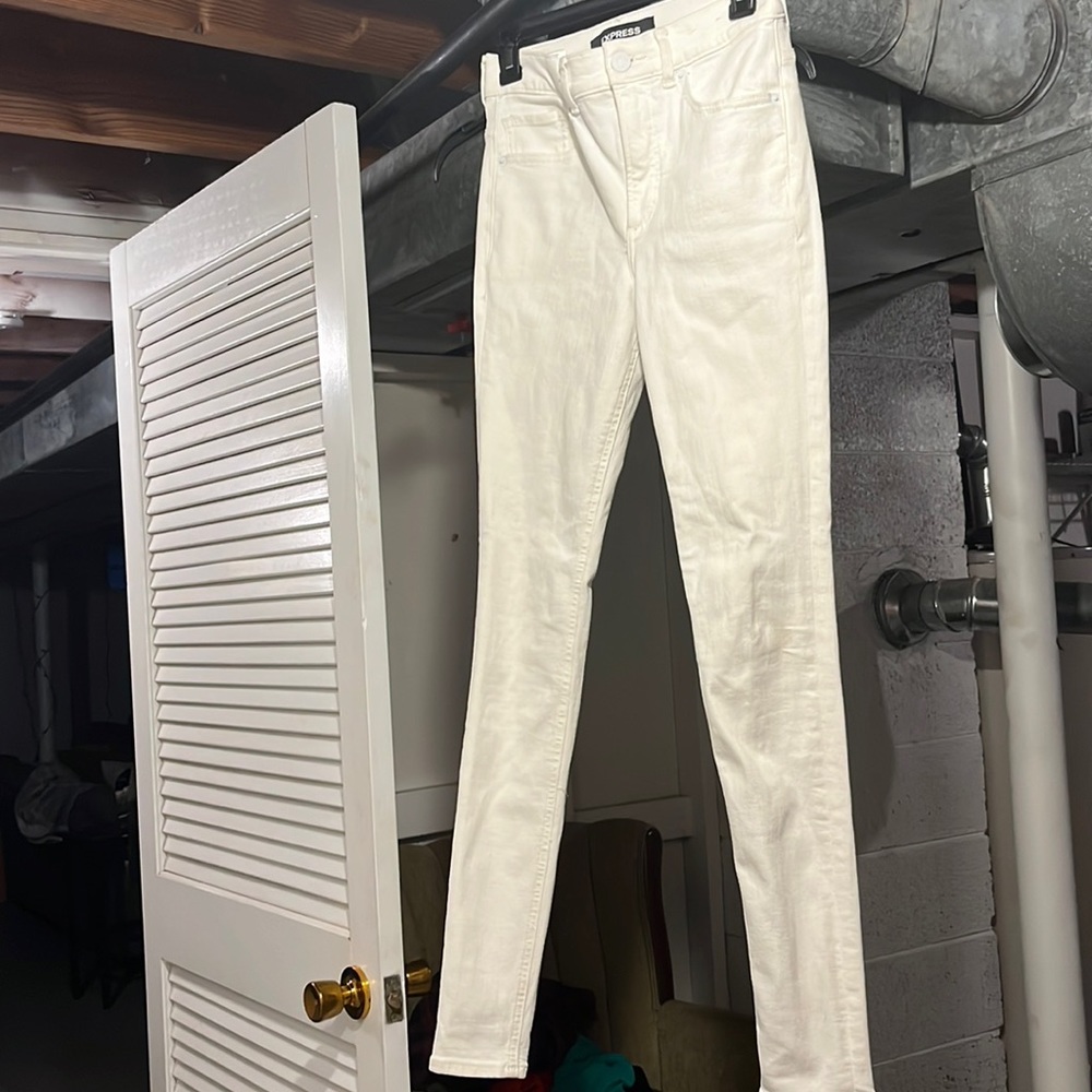 Express white jeans